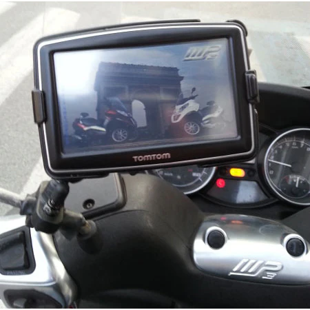 RAM® Handlebar U-Bolt Mount for TomTom Start Series - Image 2