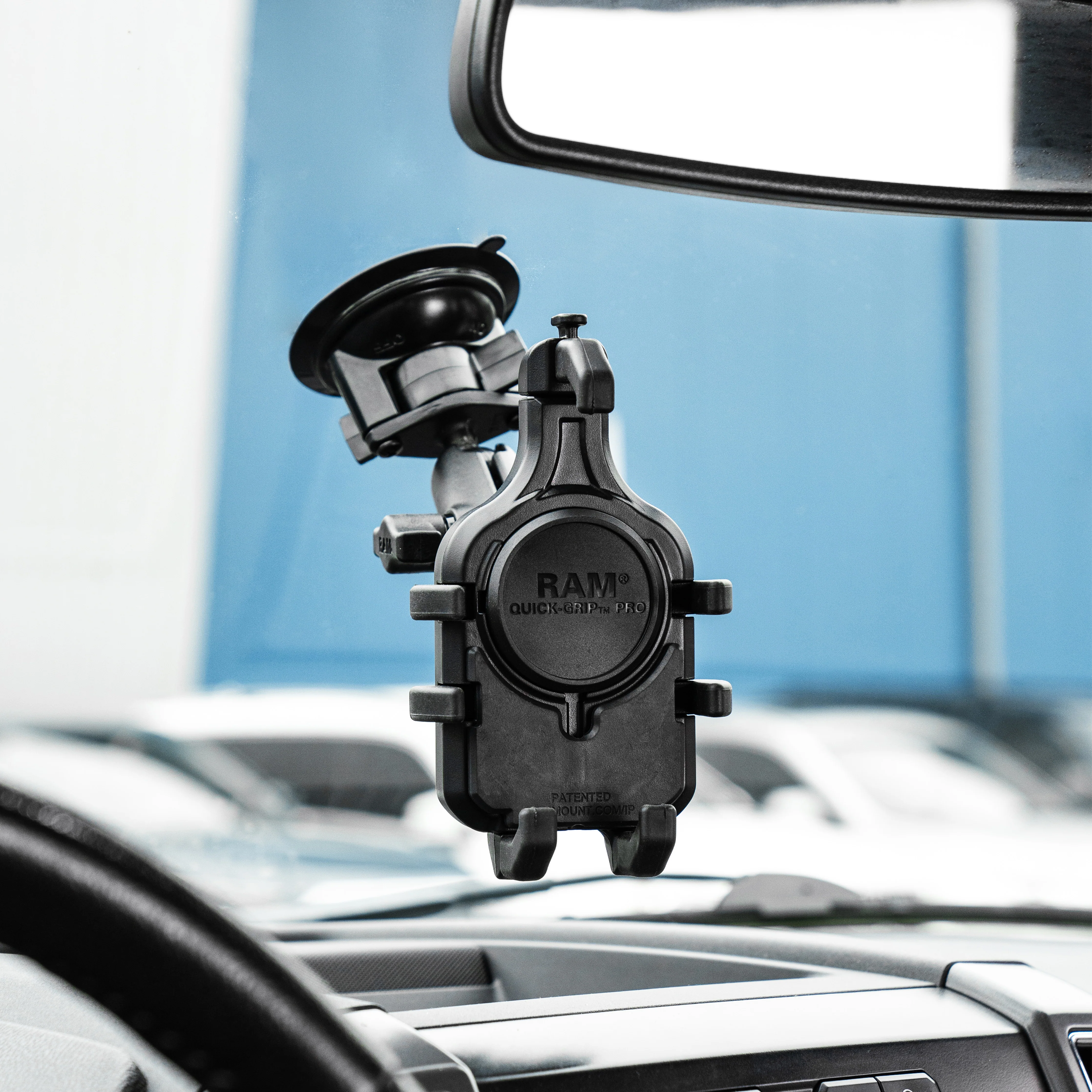 RAM® Quick-Grip™ Pro Phone Mount with Twist-Lock™ Suction Cup - Medium - Image 8