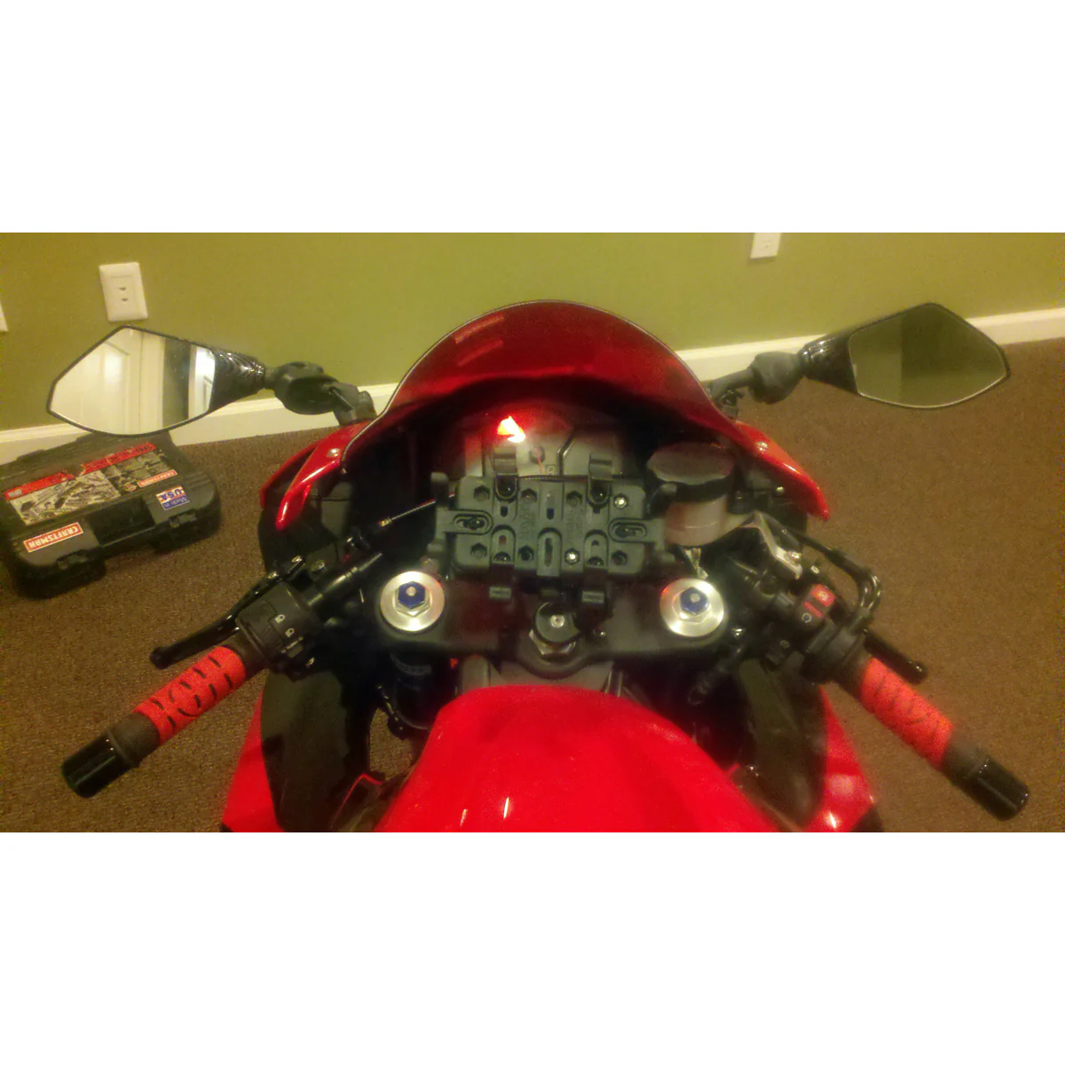 RAM® Fork Stem Mount with RAM® Finger-Grip™ GPS/Radio Holder - Image 4