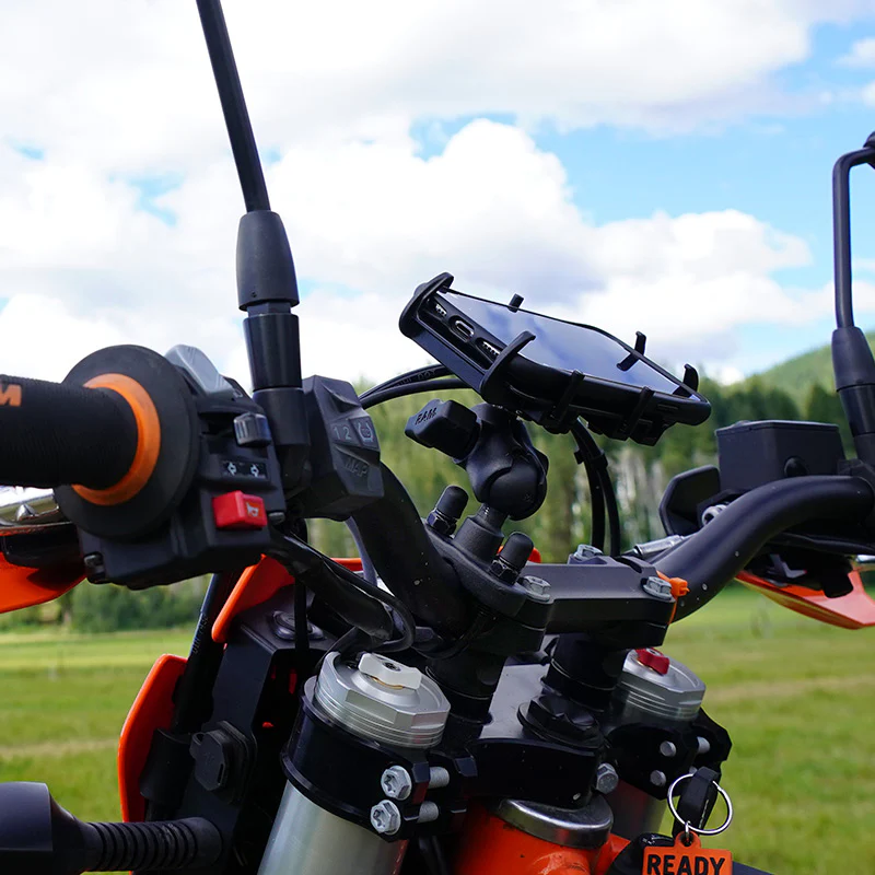 RAM® Handlebar U-Bolt Base for Rails 0.5" to 1.25" in Diameter - B Size - Image 3