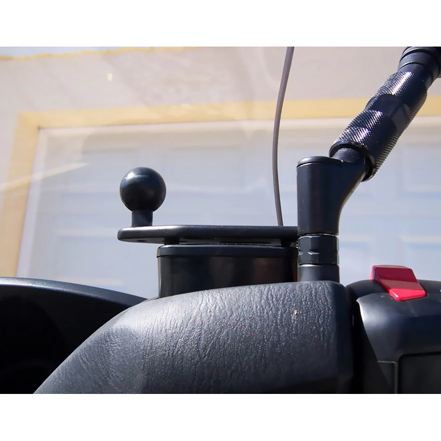 RAM® Offset Reservoir Cover Ball Base - Image 3