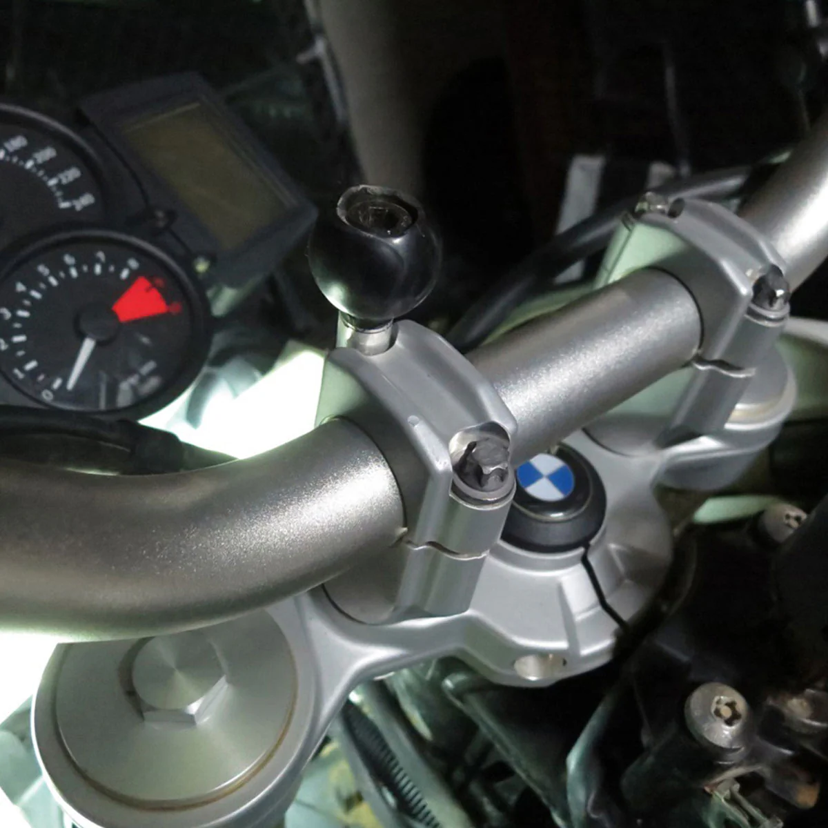 RAM® Motorcycle Handlebar Clamp Base with M8 Bolts - Image 3
