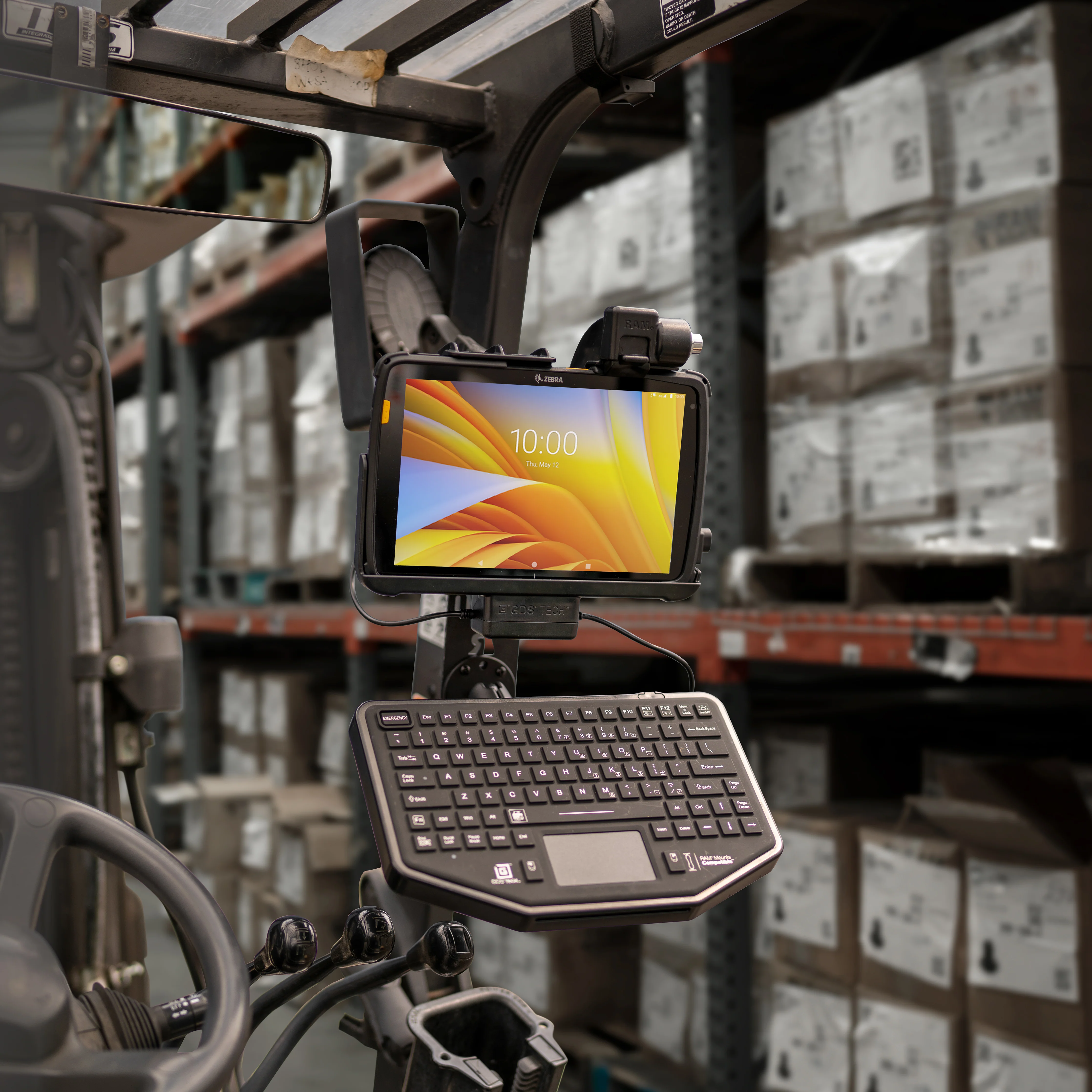 RAM® Universal Forklift Post Mount with Round Plate & Accessory Option - Image 8