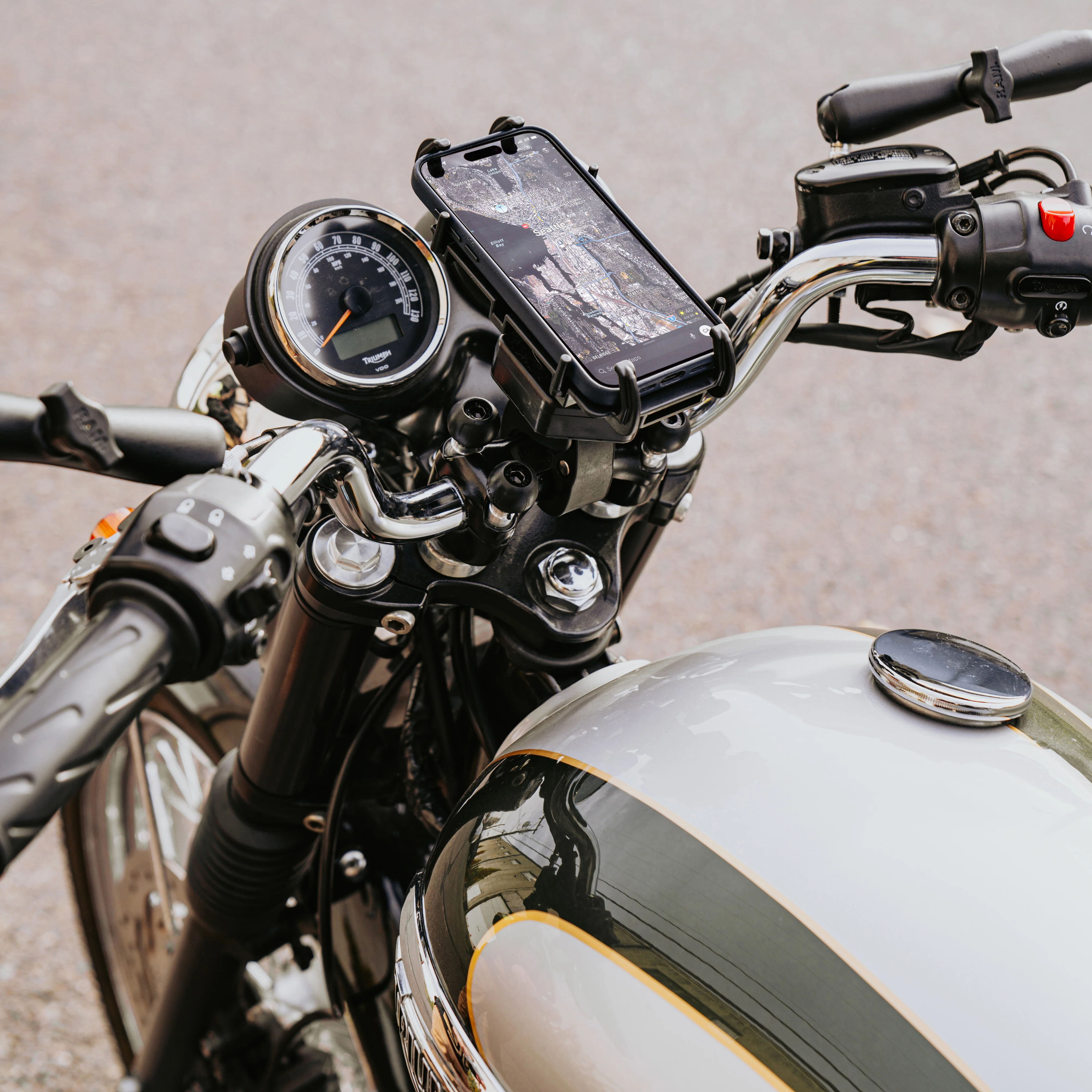 RAM® Quick-Grip™ XL Large Phone Holder - Image 9