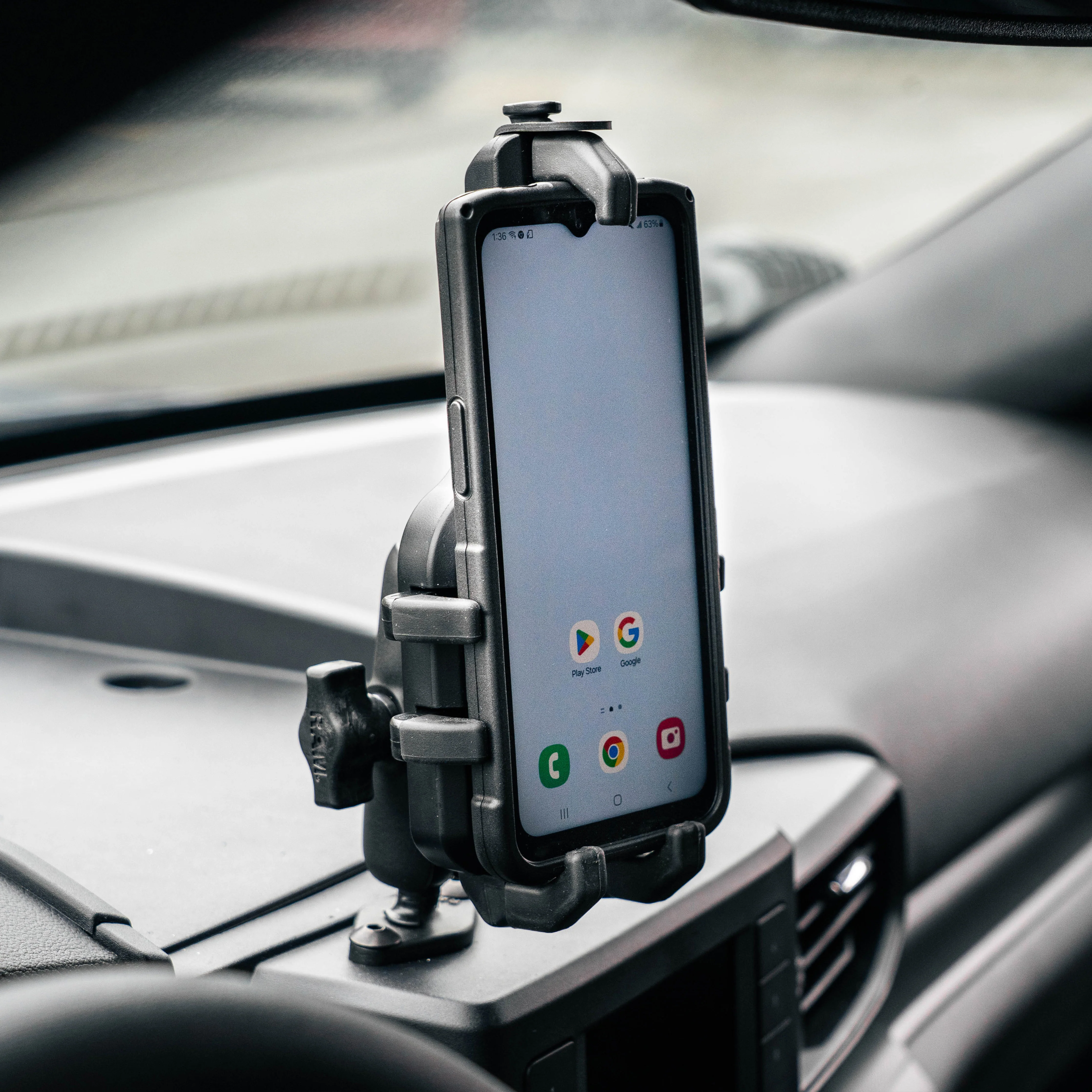 RAM® Quick-Grip™ Pro Phone Holder with Ball - Image 7