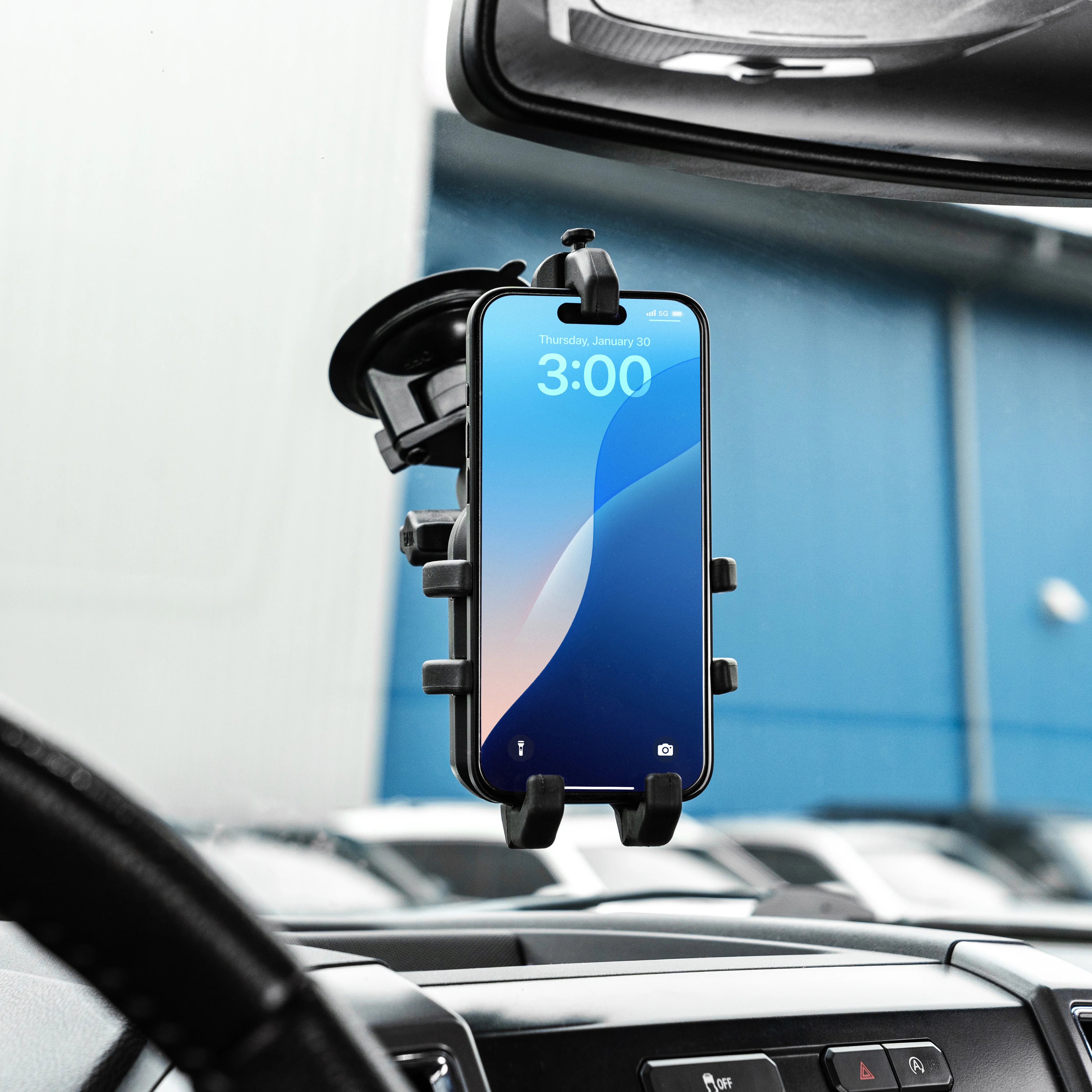 RAM® Quick-Grip™ Pro Phone Holder - Image 8