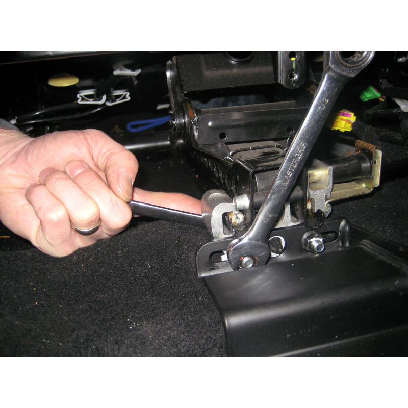RAM® No-Drill™ Vehicle Base for '98-07 Volkswagen Beetle - Image 5