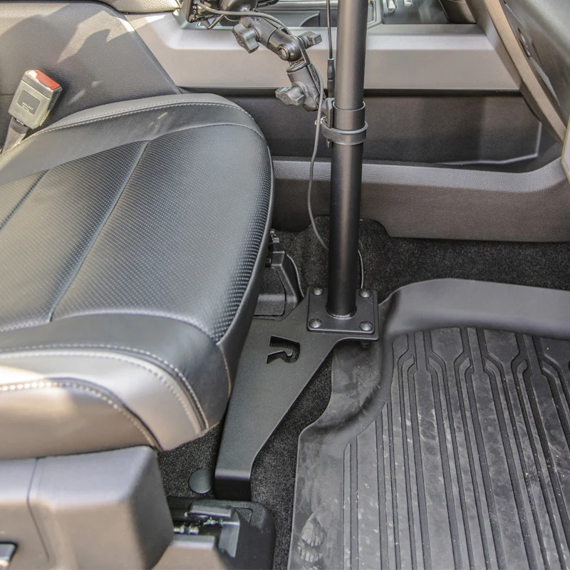 RAM® Tab-Tite™ 9-10.5" Tablet Mount for '15-26 Ford F-150, F-250 + More - Image 3