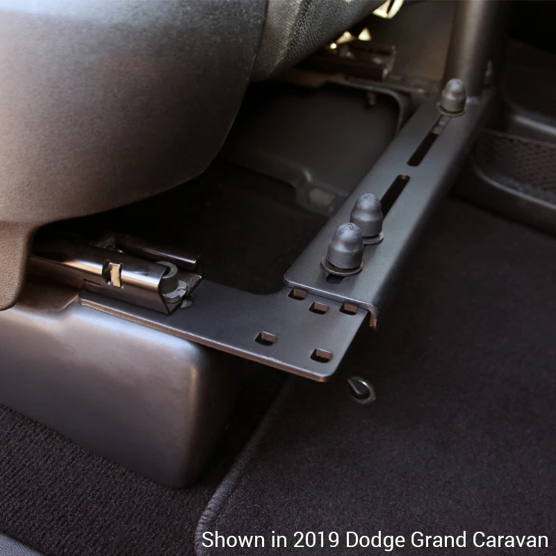 RAM® No-Drill™ Universal Vehicle Base - Image 2