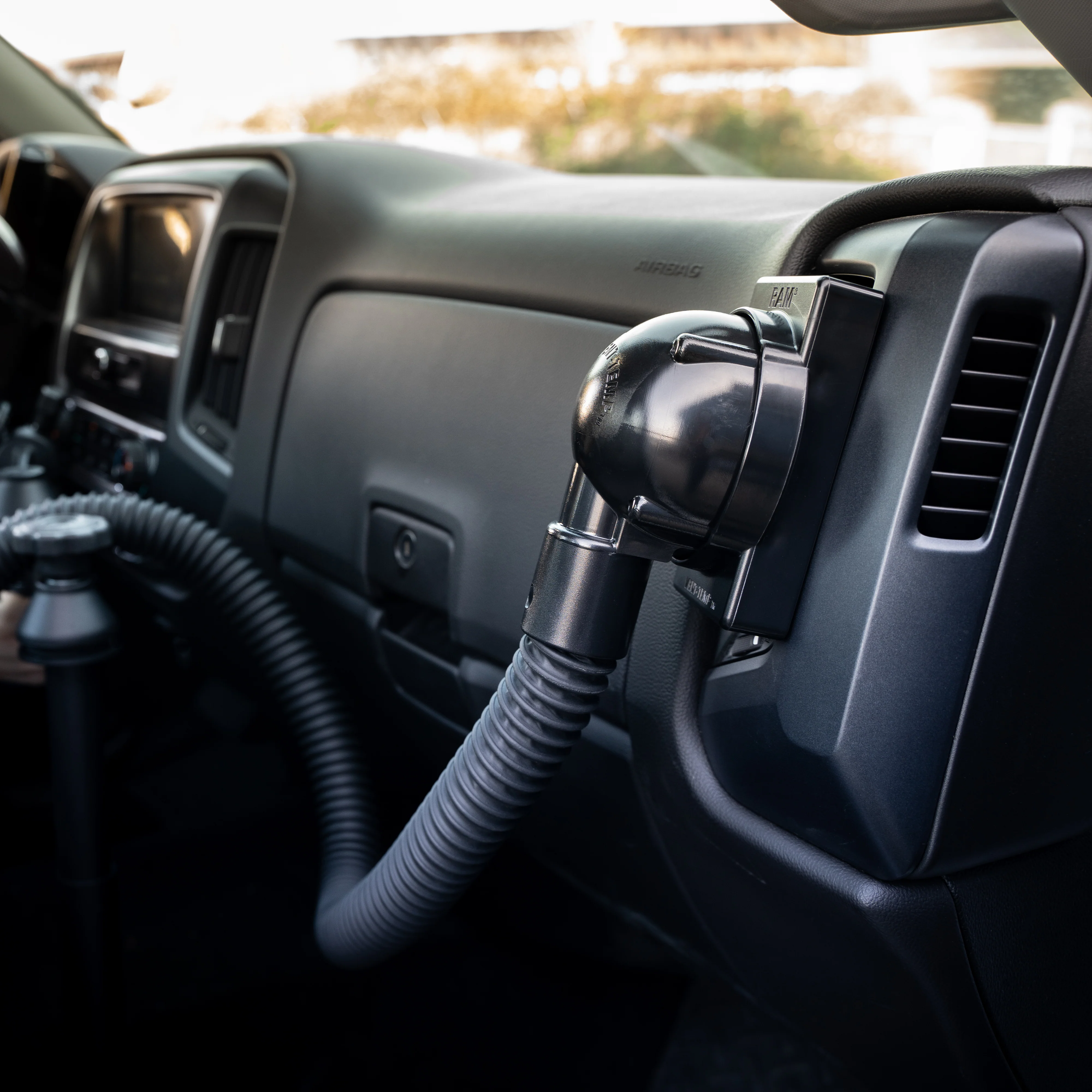 RAM® Vent-Temp™ with Front Dock Connection for Rectangular Vents - Image 3