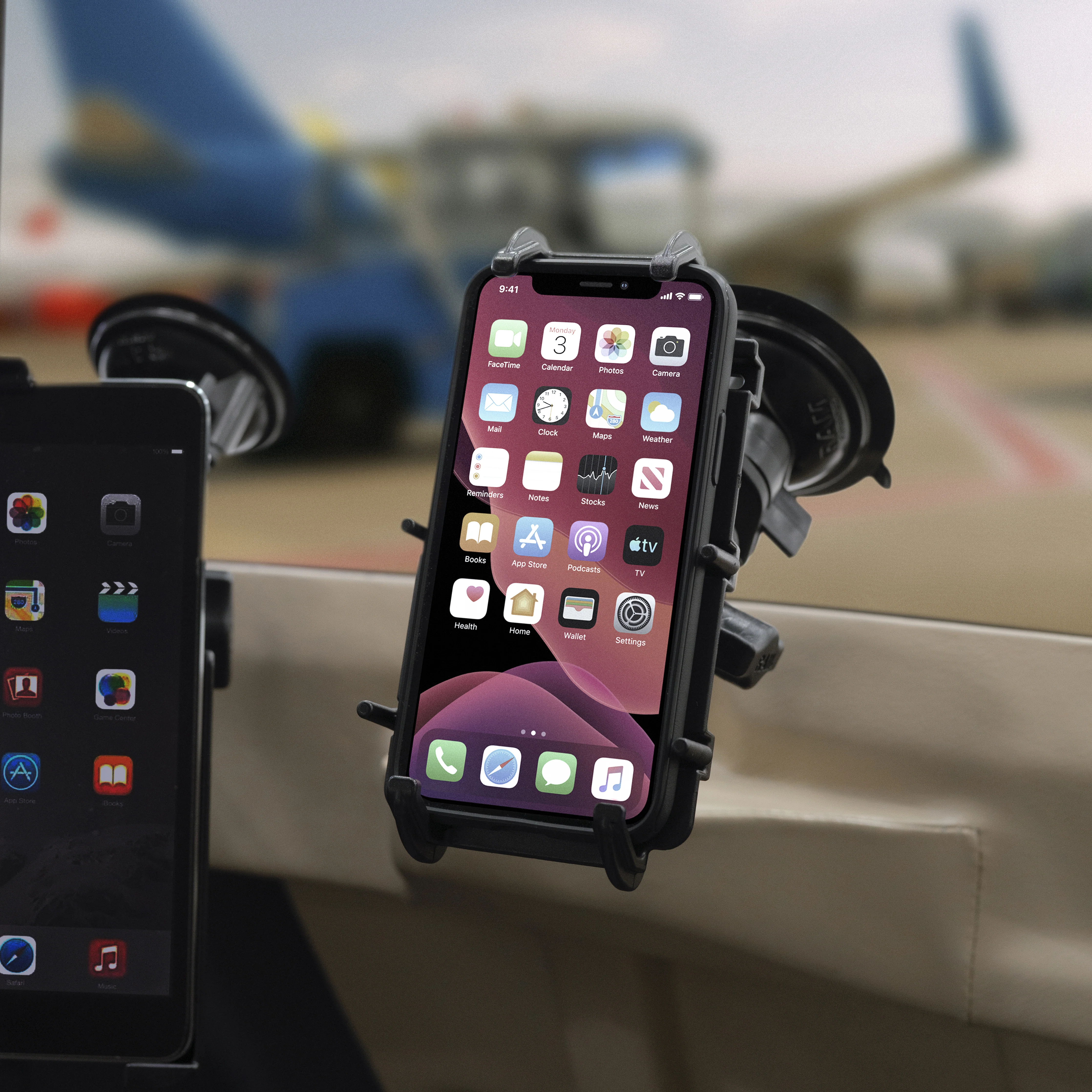 RAM® Twist-Lock™ Suction Cup Base - Image 4
