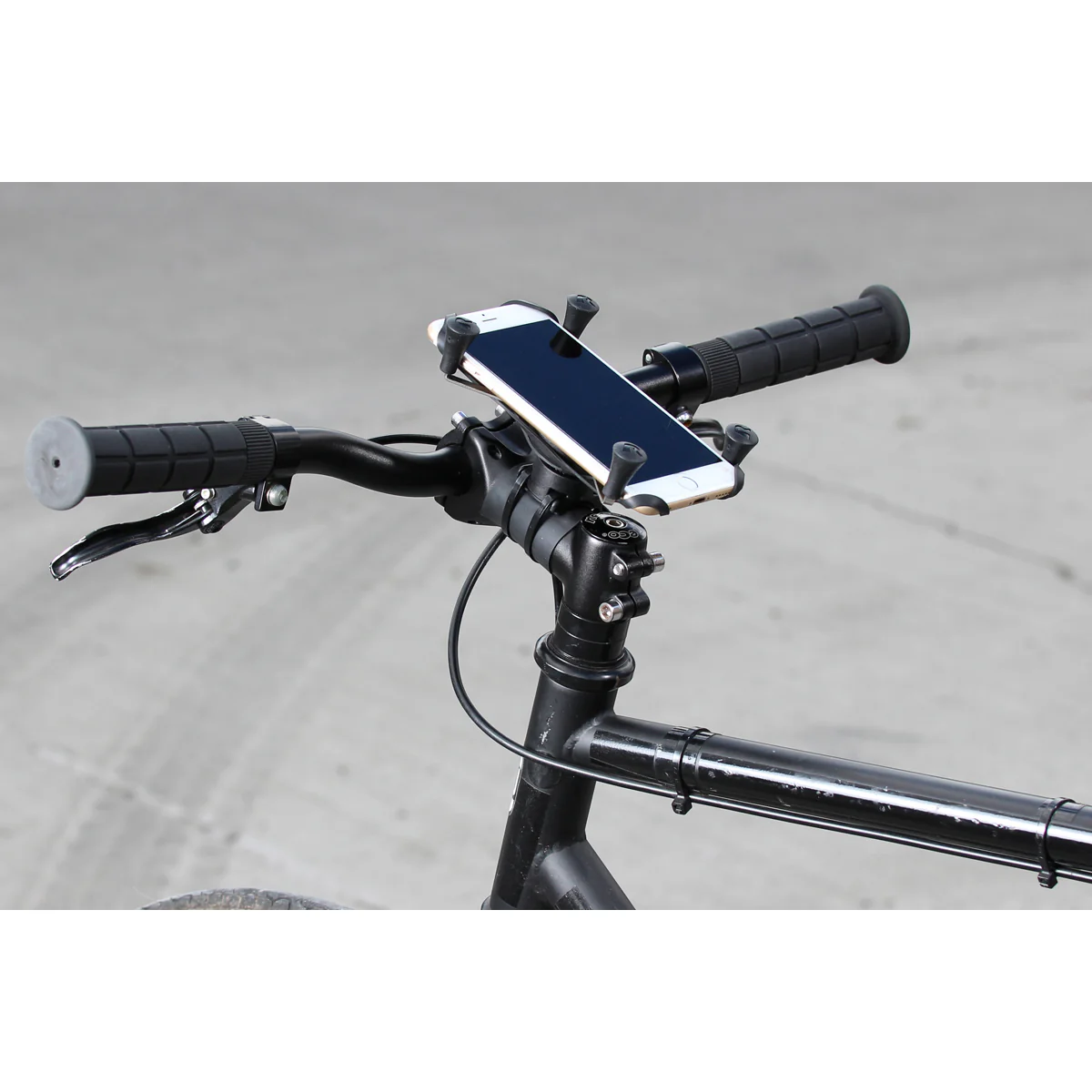 RAM® X-Grip® Large Phone Mount with RAM® EZ-On/Off™ Bicycle Base - Image 3