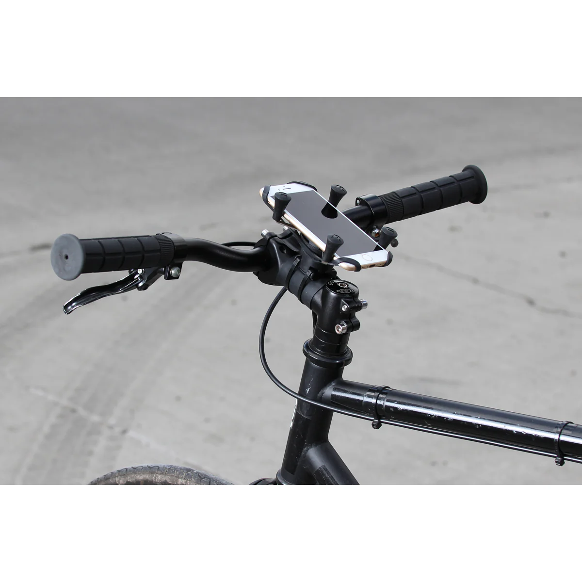 RAM® X-Grip® Phone Mount with RAM® EZ-On/Off™ Bicycle Base - Image 4