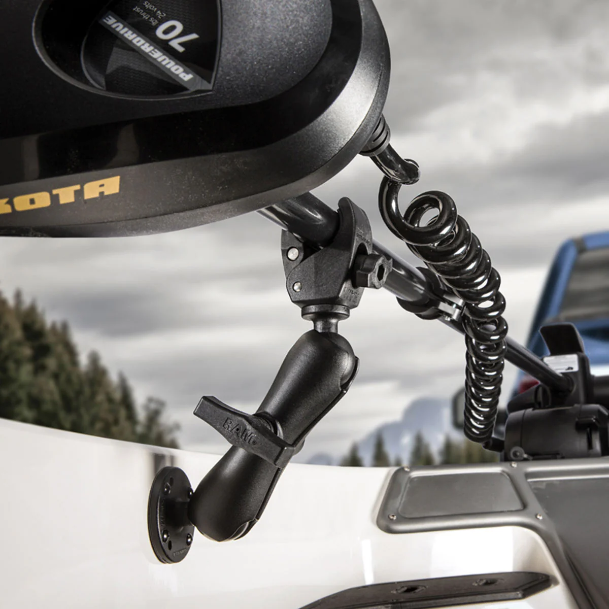 RAM® Trolling Motor Stabilizer - Tough-Claw™ .625" - 1.14" Medium Arm - Image 4