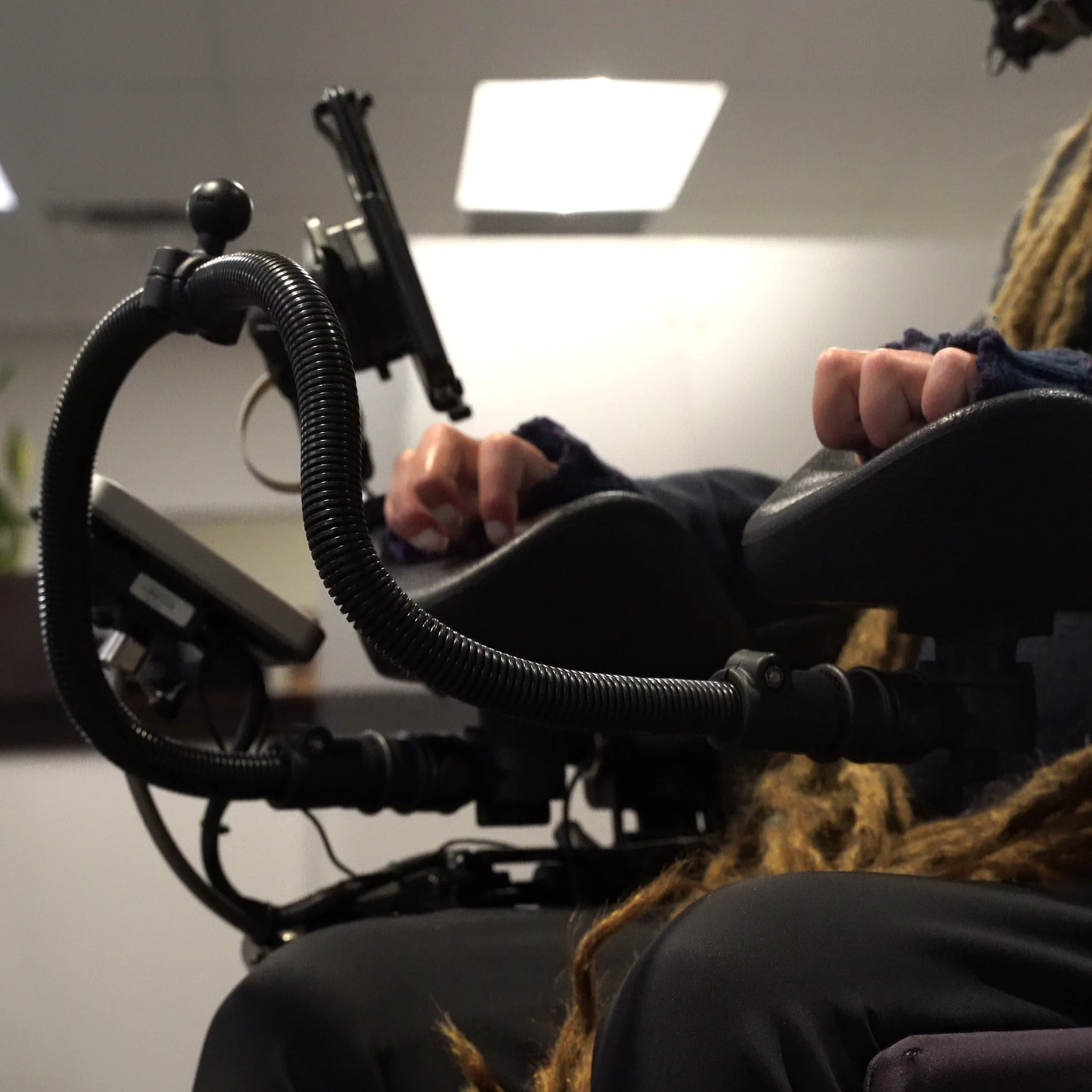 RAM® Rugged Quick Release Wheelchair 2-Point Base with Ball - Image 8